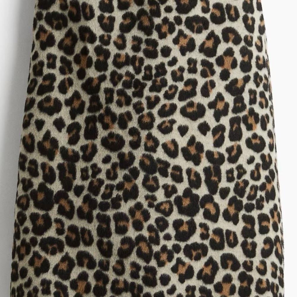 H&M midi skirt in size 14 - Picture 3 of 10